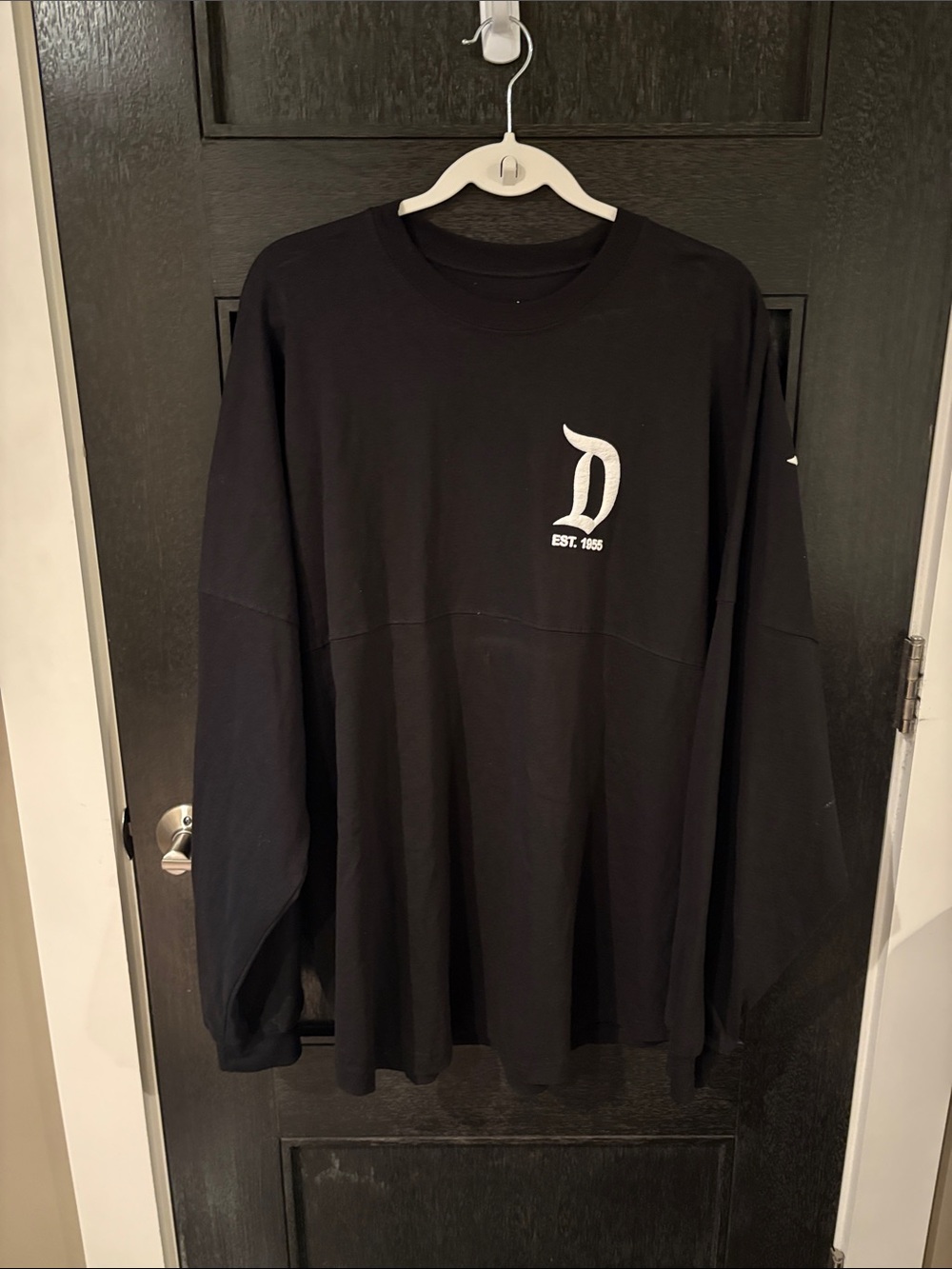 Disney Spirit Jersey Disneyland Resort long sleeve cotton tee XL unisex